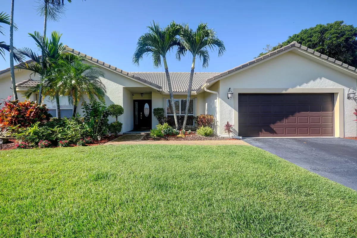 Boca Raton, FL 33498,10094 Crosswind RD