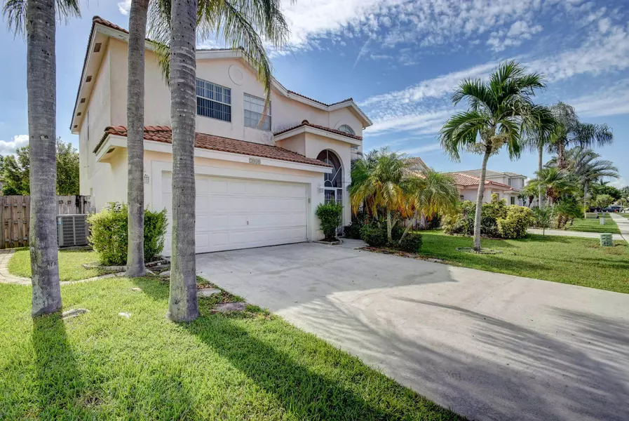 7040 Davit CIR, Lake Worth, FL 33467