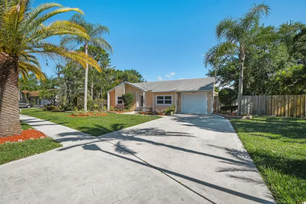 Jupiter, FL 33458,18175 Jupiter Landings DR