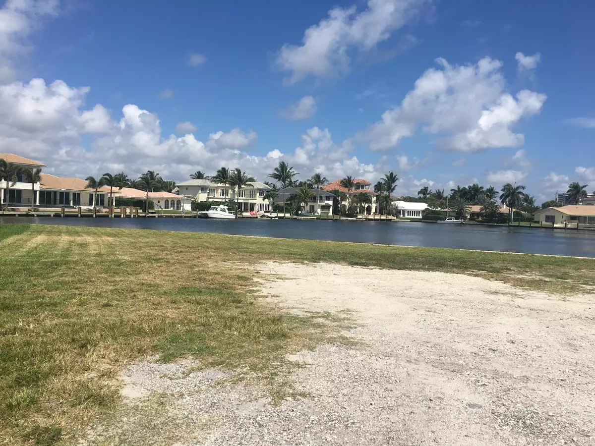 Highland Beach, FL 33487,0 Tranquility DR