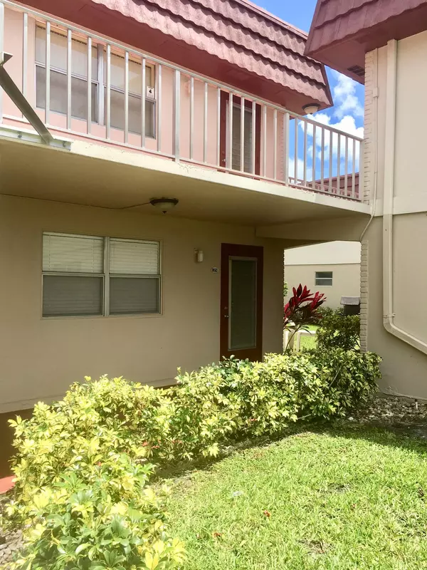 583 Saxony M, Delray Beach, FL 33446