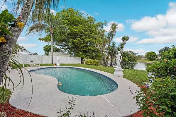 Royal Palm Beach, FL 33411,1133 Grandview CIR