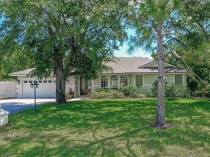 167 NE Blueberry TER, Jensen Beach, FL 34957