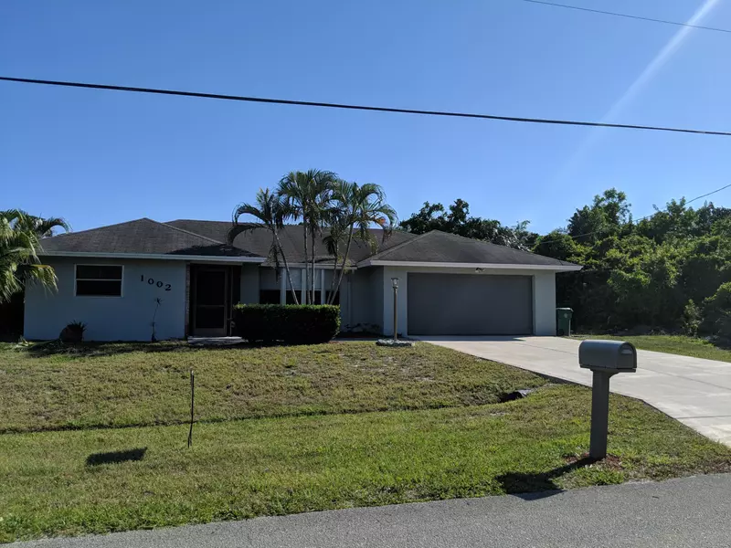 1002 SE Damask AVE, Port Saint Lucie, FL 34983