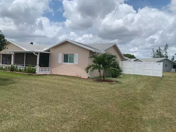 Tamarac, FL 33321,9509 NW 80th CT