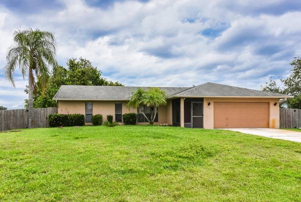 433 SW Aster RD, Port Saint Lucie, FL 34953