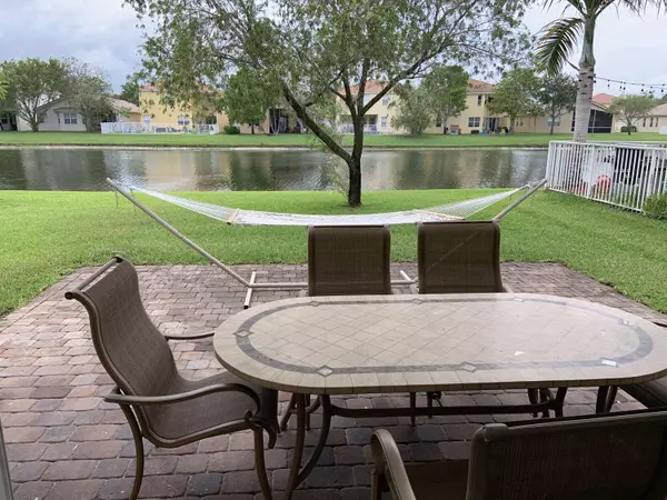 Lake Worth, FL 33467,8131 Viale Matera