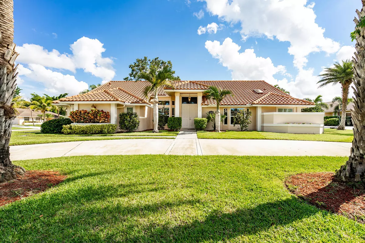 Wellington, FL 33414,15820 Rolling Meadows CIR