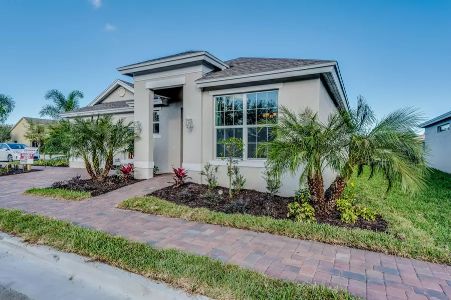 2234 Timberlake CIR, Vero Beach, FL 32966