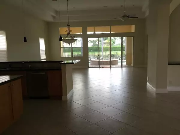 West Palm Beach, FL 33412,10175 Sand Cay LN