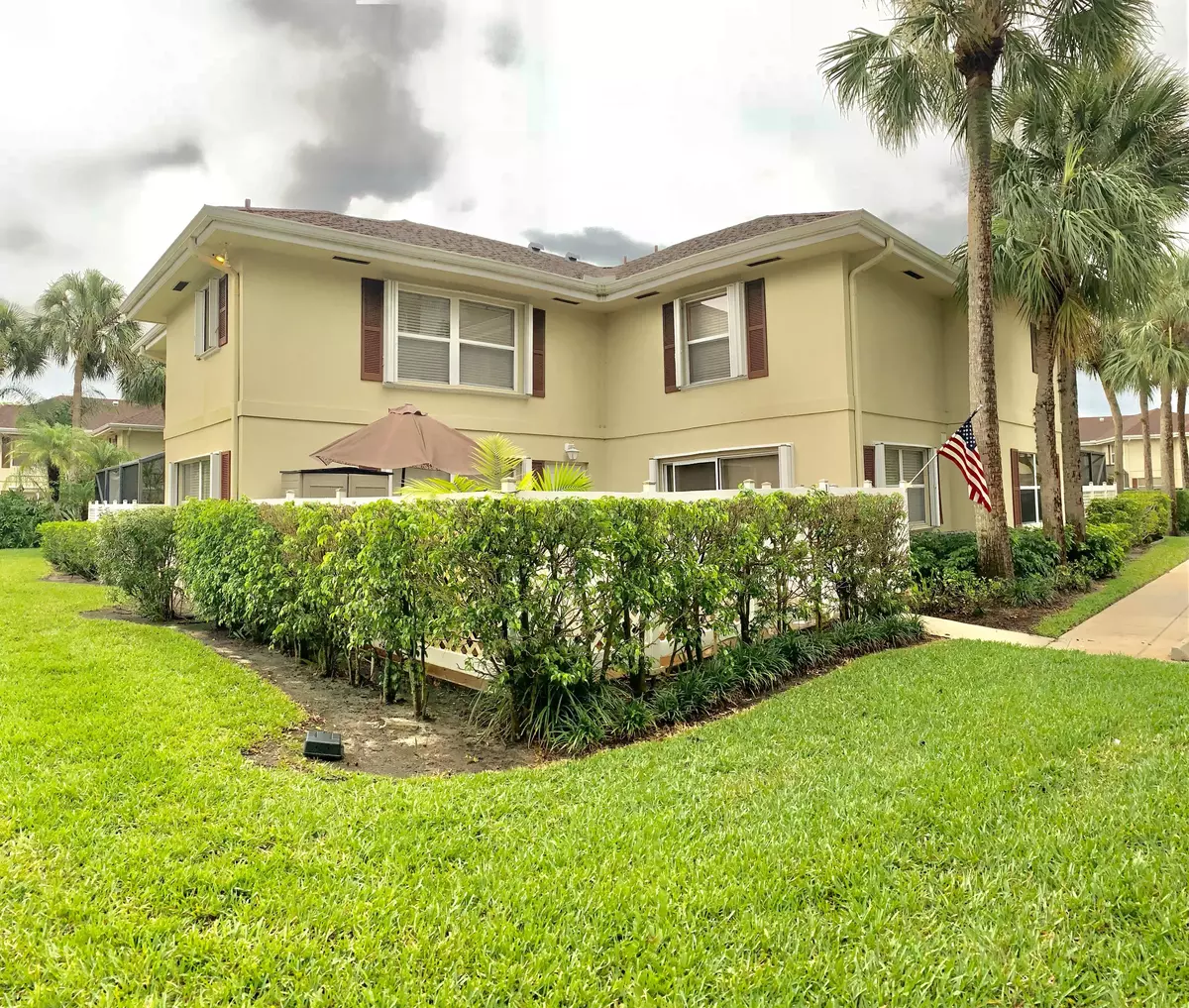 Royal Palm Beach, FL 33411,18 Amherst CT D