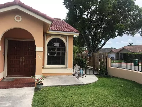 Miami, FL 33186,14460 SW 114 ST