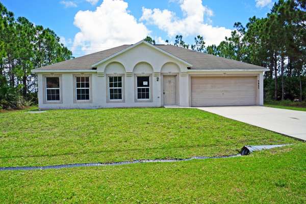 5865 NW Carovel AVE, Port Saint Lucie, FL 34986