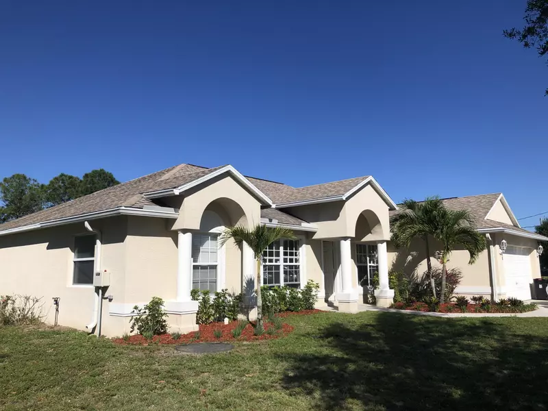 5460 NW Briscoe DR, Port Saint Lucie, FL 34986