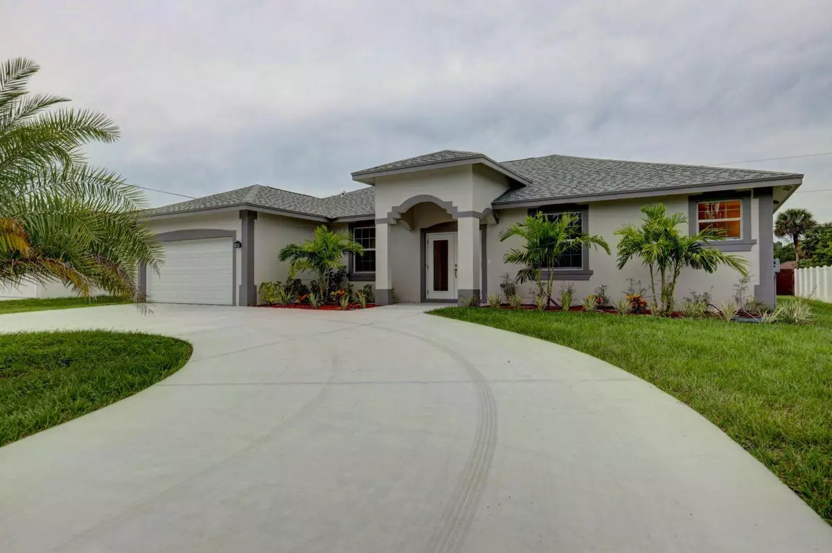 Port Saint Lucie, FL 34953,3834 SW SW Bamberg ST