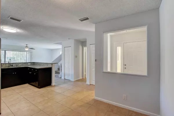 West Palm Beach, FL 33406,1671 Woodbridge Lakes CIR