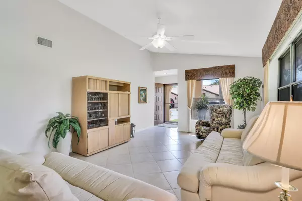 Delray Beach, FL 33484,5329 Bolero CIR