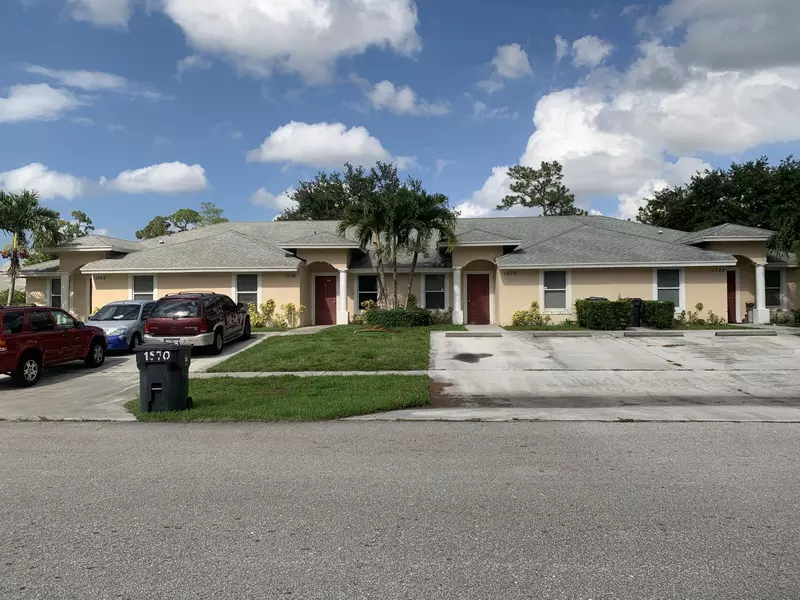 1568 Hawthorne PL, Wellington, FL 33414