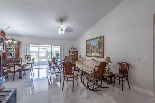 Boca Raton, FL 33496,9933 Robins Nest RD