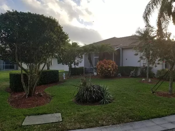 Greenacres, FL 33413,260 Caribe CT