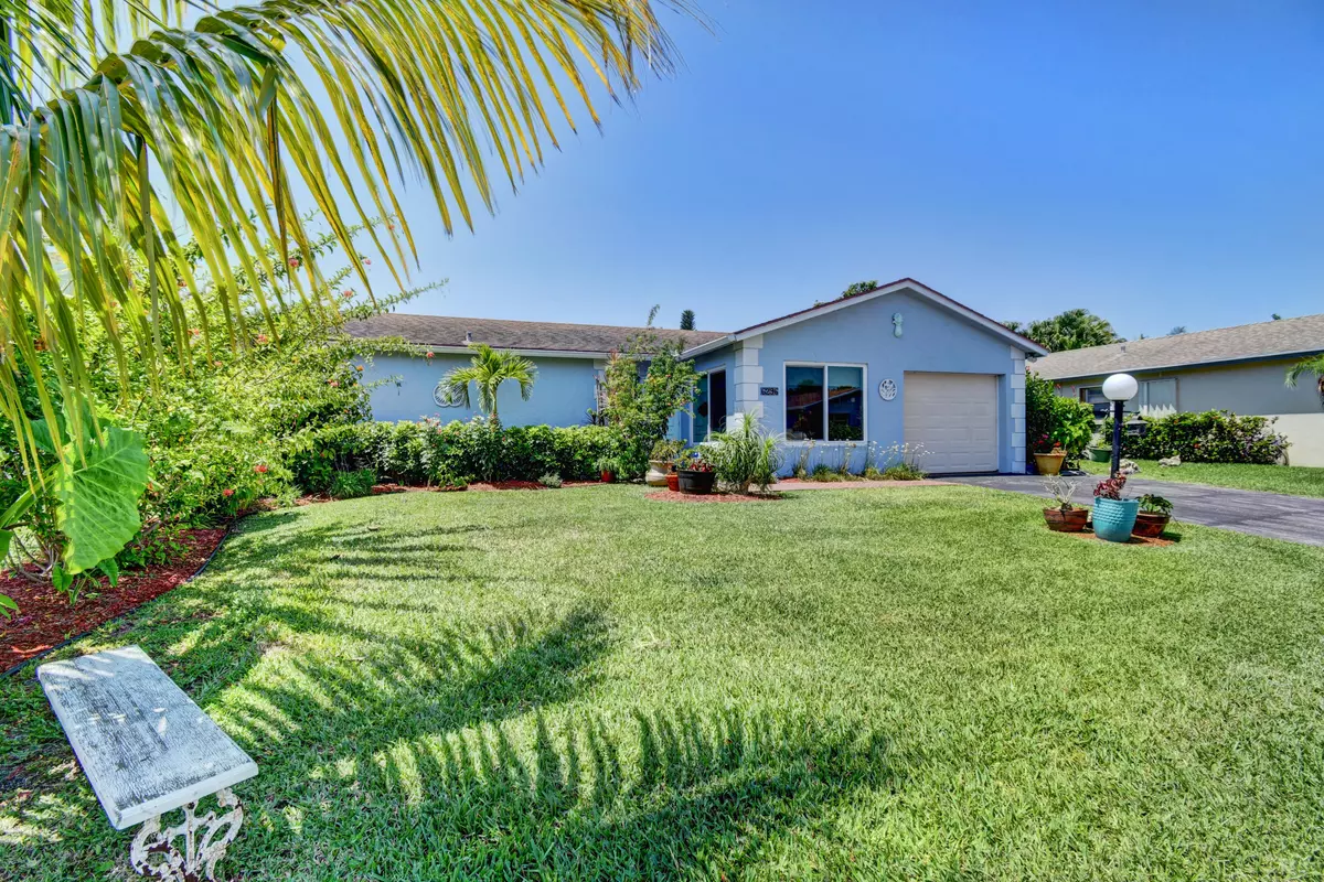 Lake Worth, FL 33463,6296 Summer Sky LN