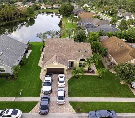 Lake Worth, FL 33467,9651 Pine TRL