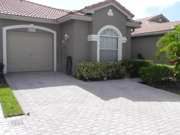 21081 Via Solano, Boca Raton, FL 33433