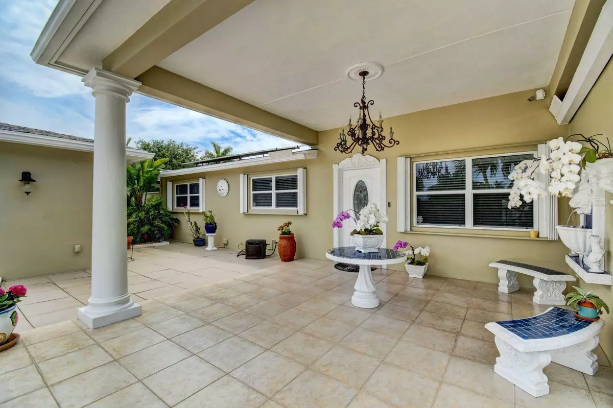 Lake Clarke Shores, FL 33406,6631 Lake Clarke DR