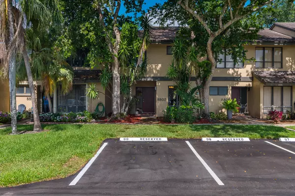 8807 Cleary BLVD, Plantation, FL 33324