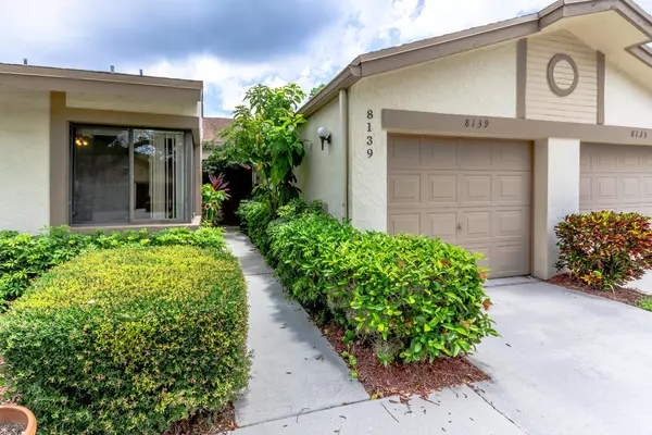 Boca Raton, FL 33496,8139 Whispering Palm DR E