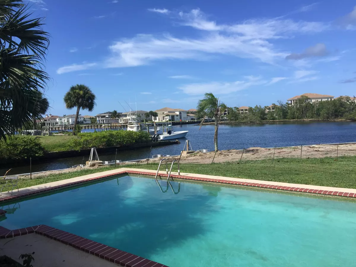 Palm Beach Gardens, FL 33410,2253 Edward RD