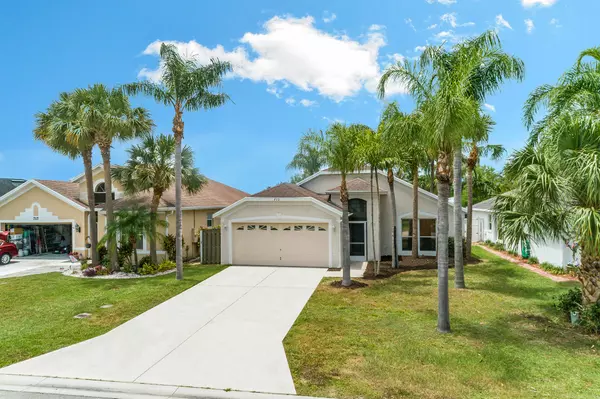 Jensen Beach, FL 34957,713 NW Waterlily PL