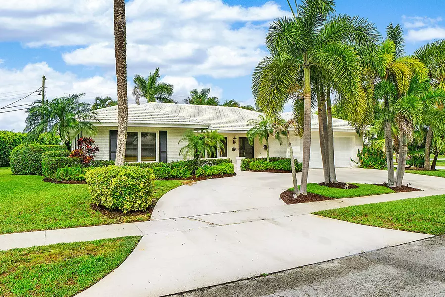 1279 Sugar Plum DR, Boca Raton, FL 33486