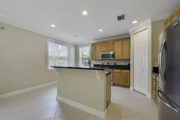 Delray Beach, FL 33445,81 Legacy CT