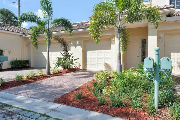 Palm Beach Gardens, FL 33418,4488 Hickory DR