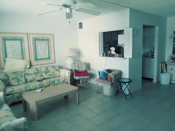 Boynton Beach, FL 33435,850 E Horizons 205