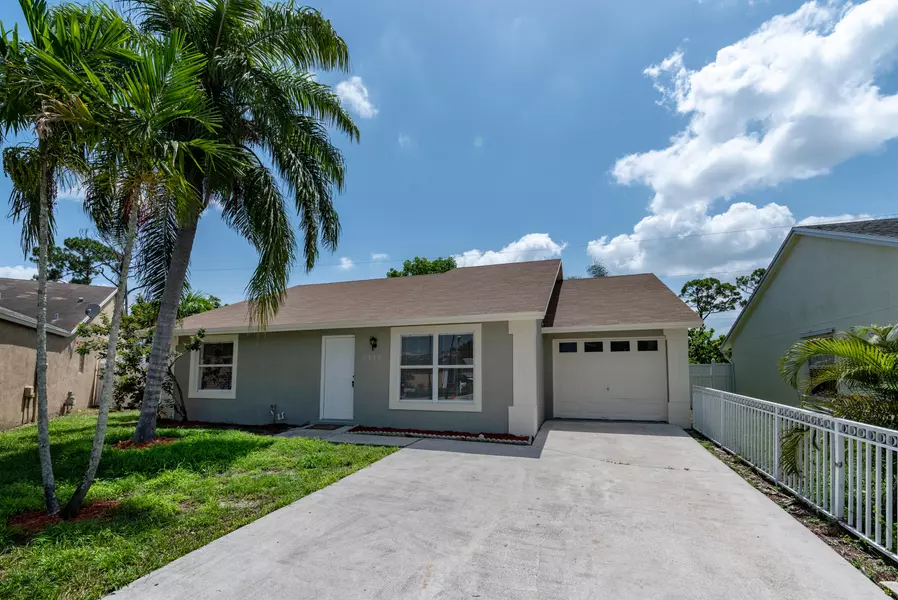 5351 Blueberry Hill AVE, Lake Worth, FL 33463