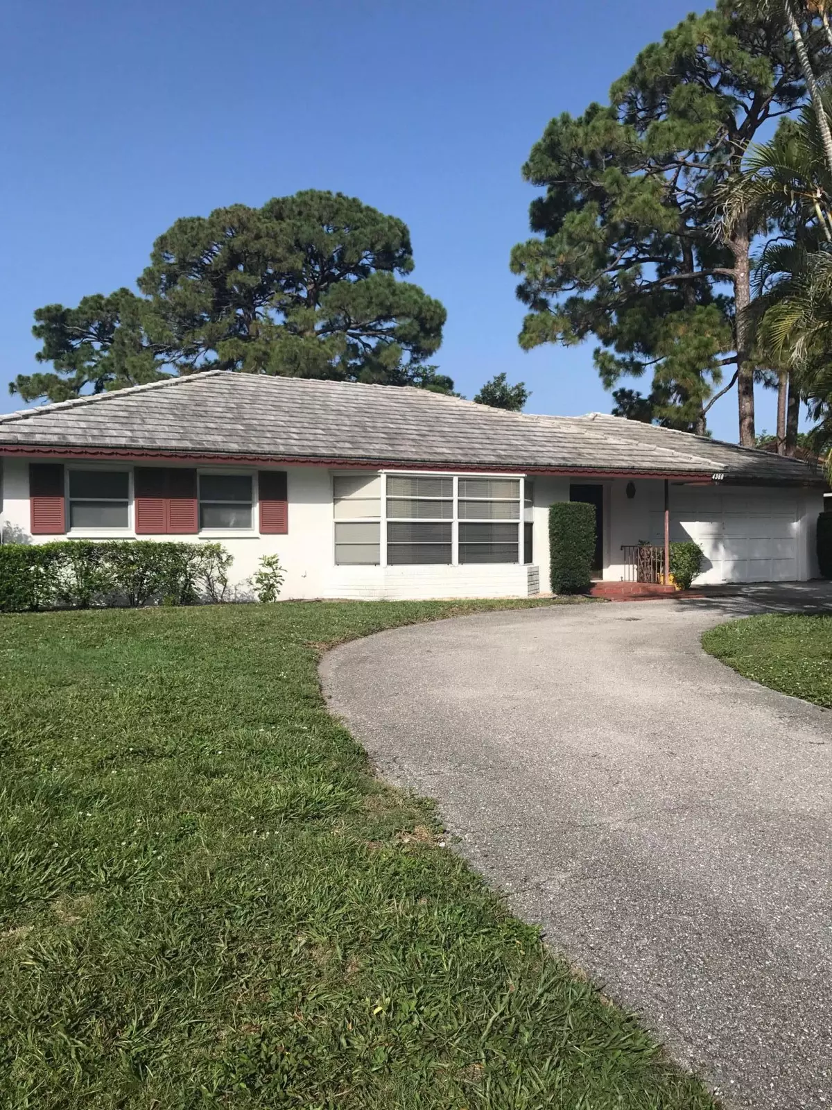 Palm Beach Gardens, FL 33418,4360 Hickory DR