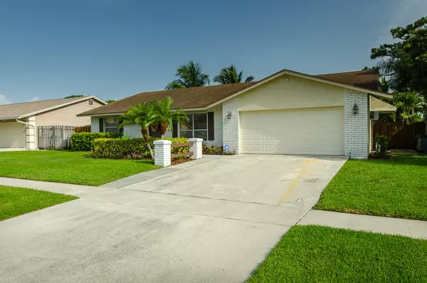 Lake Worth, FL 33463,4791 Blue Pine CIR