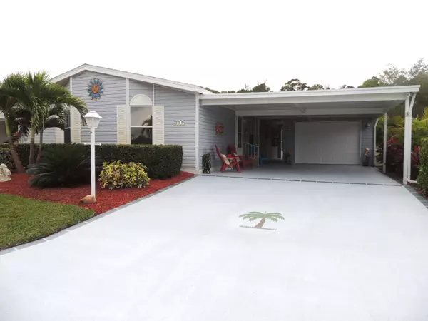 Port Saint Lucie, FL 34952,8005 Long DR