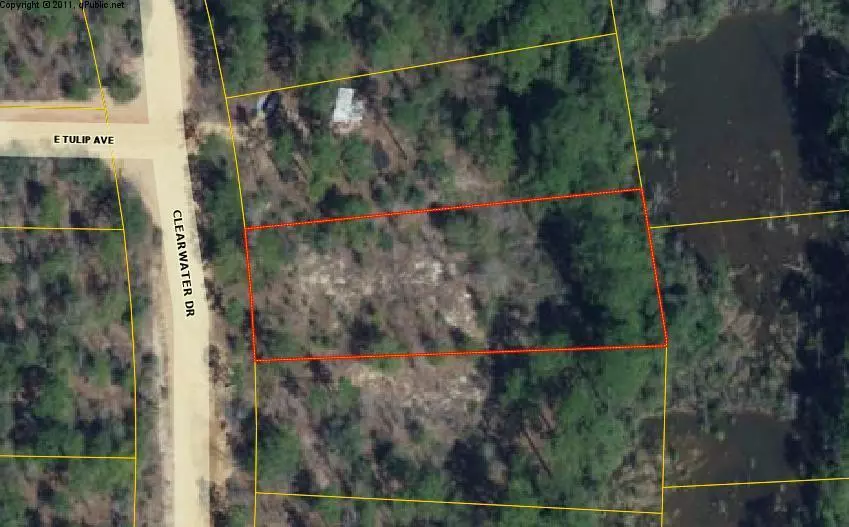 Defuniak Springs, FL 32435,820 Clearwater DR