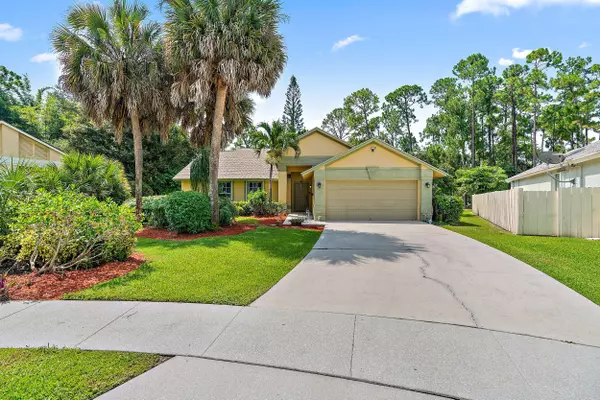 Lake Worth, FL 33467,9736 Wood Pine CT