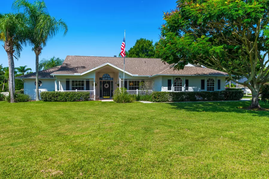 506 Woods Edge TRL, Stuart, FL 34997