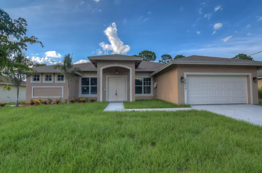 2017 SW Fears Av AVE, Port Saint Lucie, FL 34953