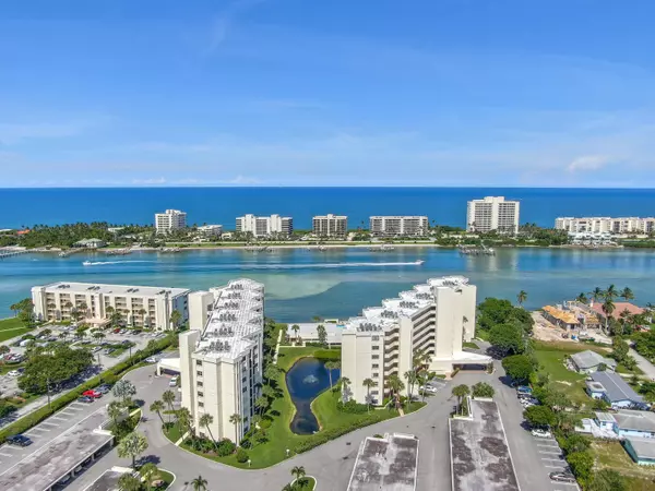 Tequesta, FL 33469,19800 Sandpointe Bay DR 103