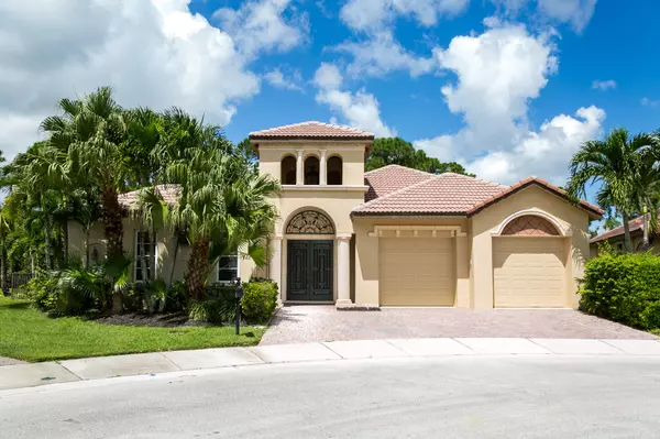 Port Saint Lucie, FL 34986,862 SW St Tropez CT