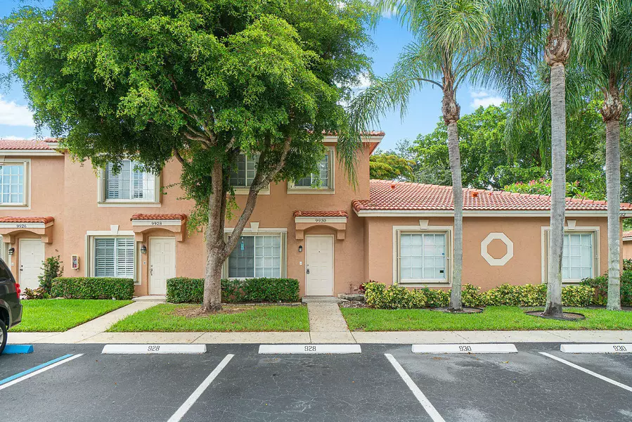 9930 Kamena CIR, Boynton Beach, FL 33436