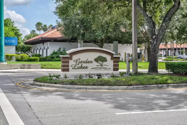 Palm Beach Gardens, FL 33418,1612 16th LN