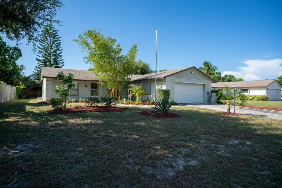 7755 SE Crossrip ST, Hobe Sound, FL 33455