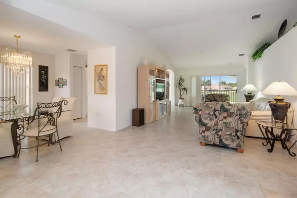 Boynton Beach, FL 33437,12498 Crystal Pointe DR 201